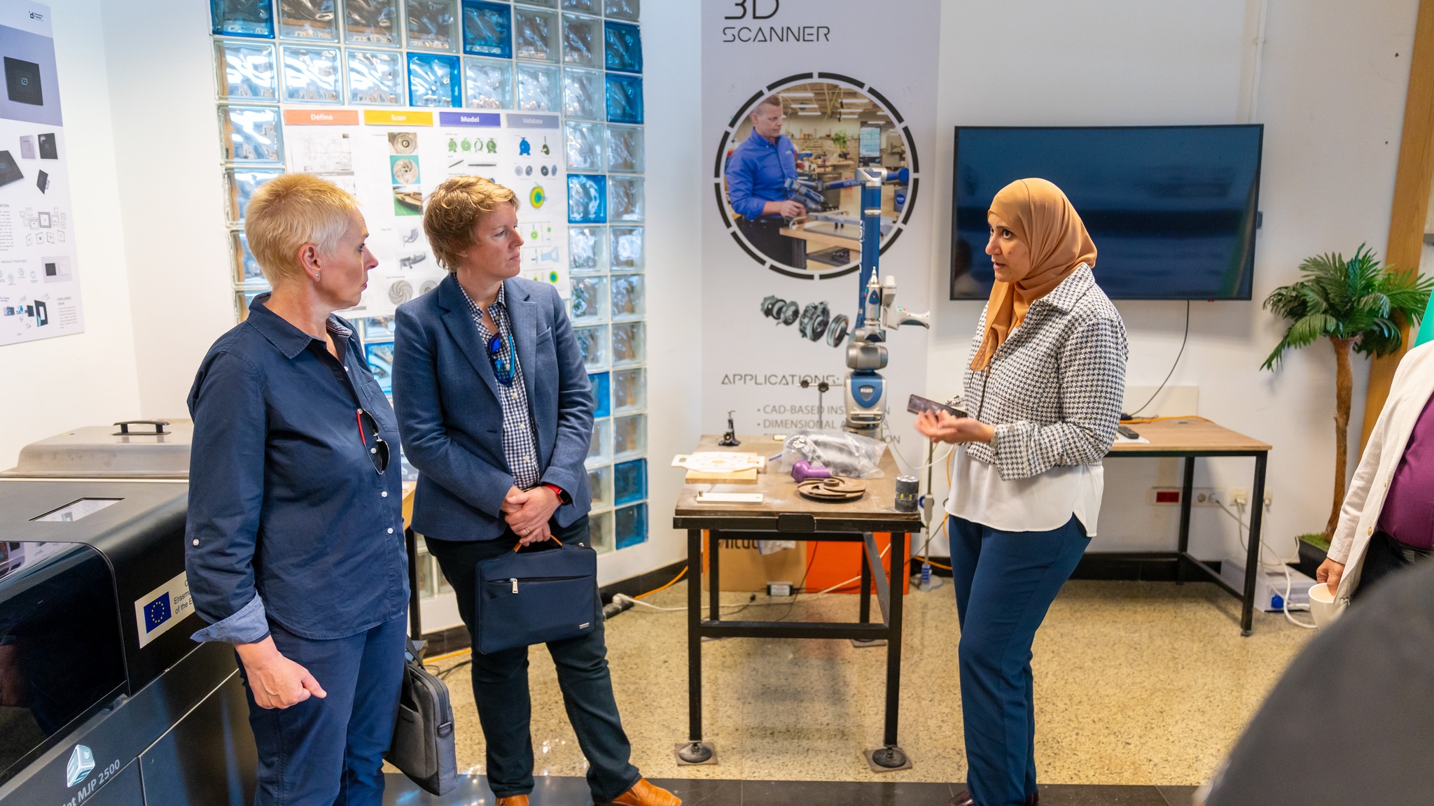 Nile University Hosts Esteemed Guests from Queen's University Belfast for Enlightening Sessions