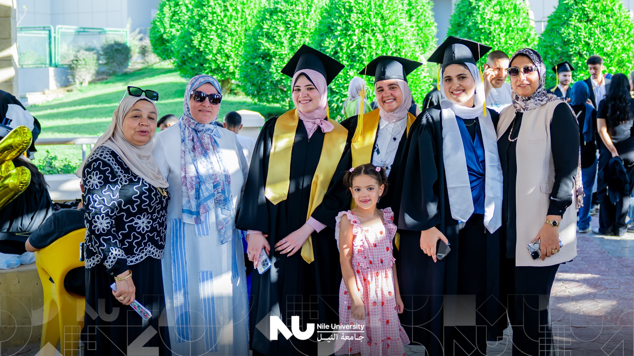 Highlights from NU's photo day for our 2024/2025 graduates! 